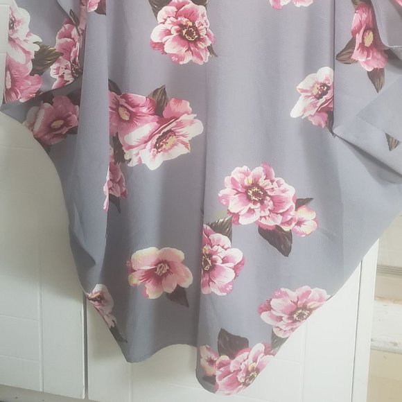 LEMON TREE Floral kimono - Picture 2 of 3